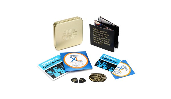 LATA 50 ANIVERSARIO DADARIO EJ16 EXL110 PUAS CALCOMANIA POSTER