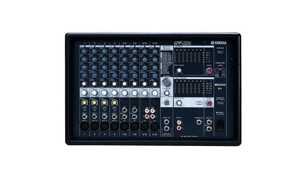 CONSOLA ACTIVA YAMAHA DE 300W  AMPLIFICADAS  YAMAHA